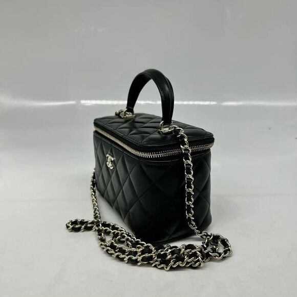 Chanel Women Pre-Loved Bag Brand New Condition - Picture 3 of 9